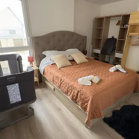Familial Et Equipe Balcon Metro 7 Min Lägenhet